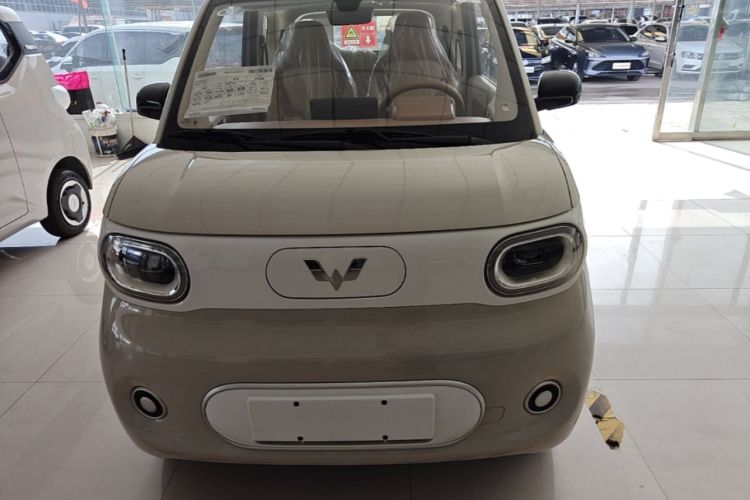 Used Wuling Hongguang MINIEV 2024 3rd Generation 215km Youth Edition Front