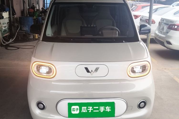 Used Wuling Hongguang MINIEV 2024 3rd Generation 215km Youth Edition Front