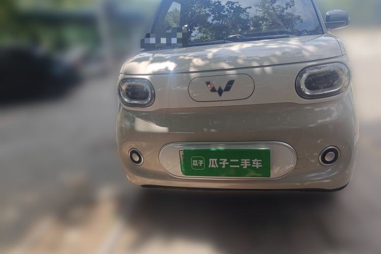 Used Wuling Hongguang MINIEV 2024 3rd Generation 215km Youth Edition Front
