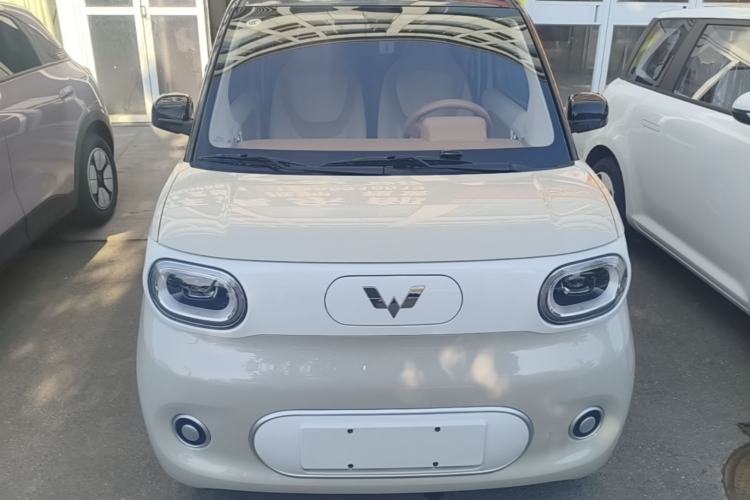 Used Wuling Hongguang MINIEV 2024 3rd Generation 215km Youth Edition Front
