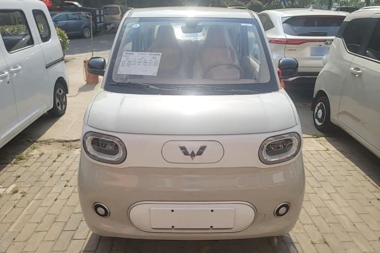 Used Wuling Hongguang MINIEV 2024 3rd Generation 215km Youth Edition Front