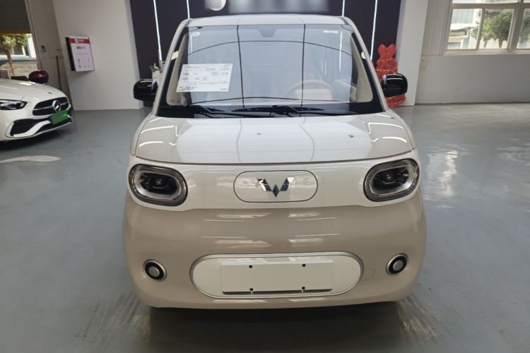 Used Wuling Hongguang MINIEV 2024 3rd Generation 215km Youth Edition Front