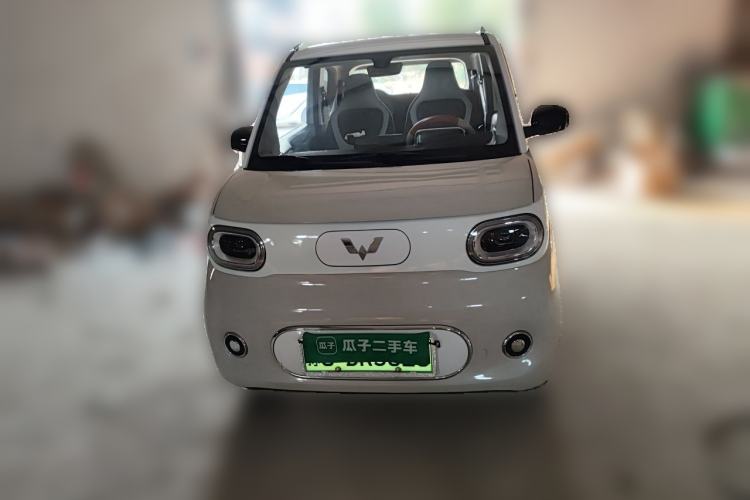 Used Wuling Hongguang MINIEV 2024 3rd Generation 215km Advanced Version Front