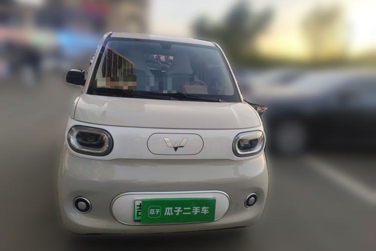 Used Wuling Hongguang MINIEV 2024 3rd Generation 215km Youth Edition Front