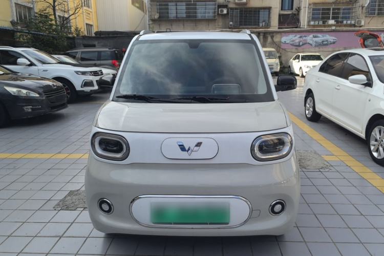 Used Wuling Hongguang MINIEV 2024 3rd Generation 170 km Front