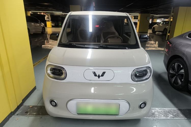 Used Wuling Hongguang MINIEV 2024 3rd Generation 215km Youth Edition Front