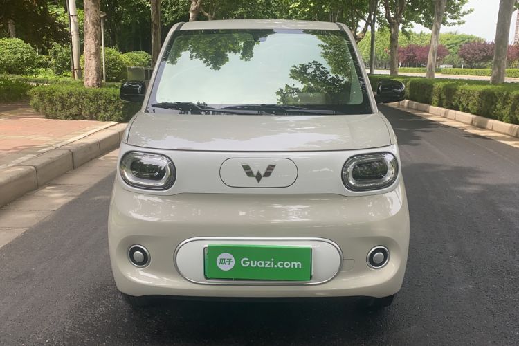 Used Wuling Hongguang MINIEV 2024 3rd Generation 215km Youth Edition Front