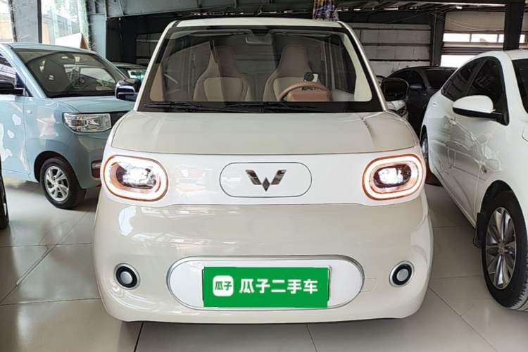 Used Wuling Hongguang MINIEV 2024 3rd Generation 215km Youth Edition Front