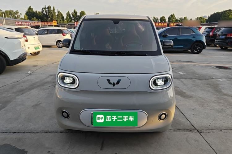 Used Wuling Hongguang MINIEV 2024 3rd Generation 215km Youth Edition Front