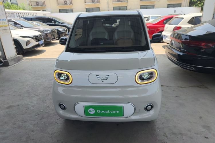Used Wuling Hongguang MINIEV 2024 3rd Generation 215km Youth Edition Front