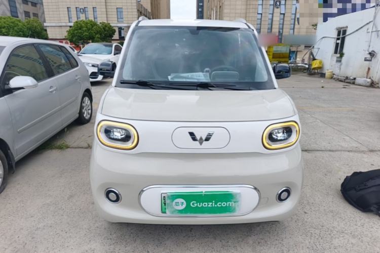 Used Wuling Hongguang MINIEV 2024 3rd Generation 215km Advanced Version Front