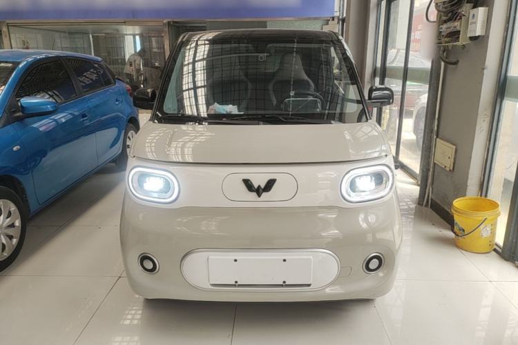 Used Wuling Hongguang MINIEV 2024 3rd Generation 215km Youth Edition Front