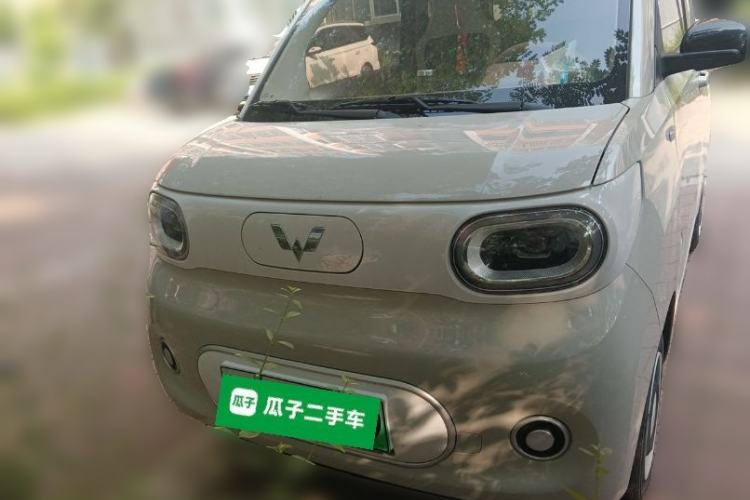 Used Wuling Hongguang MINIEV 2024 3rd Generation 215km Youth Edition Front