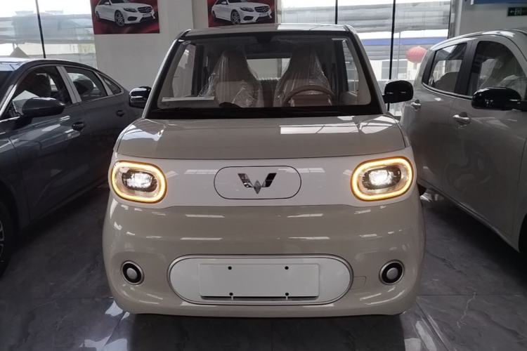 Used Wuling Hongguang MINIEV 2024 3rd Generation 215km Youth Edition Front