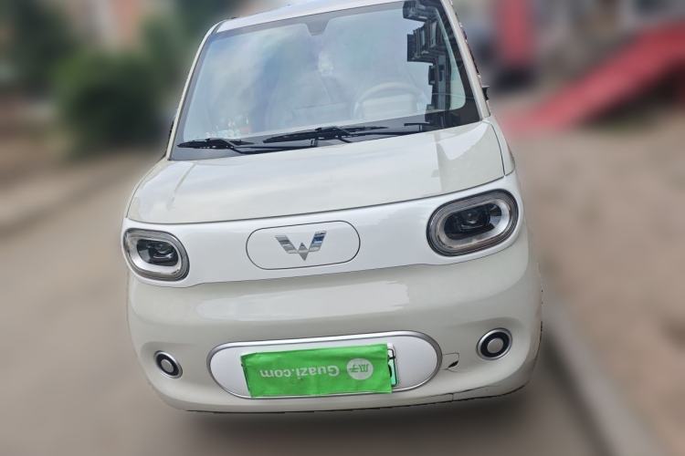 Used Wuling Hongguang MINIEV 2024 3rd Generation 215km Youth Edition Front