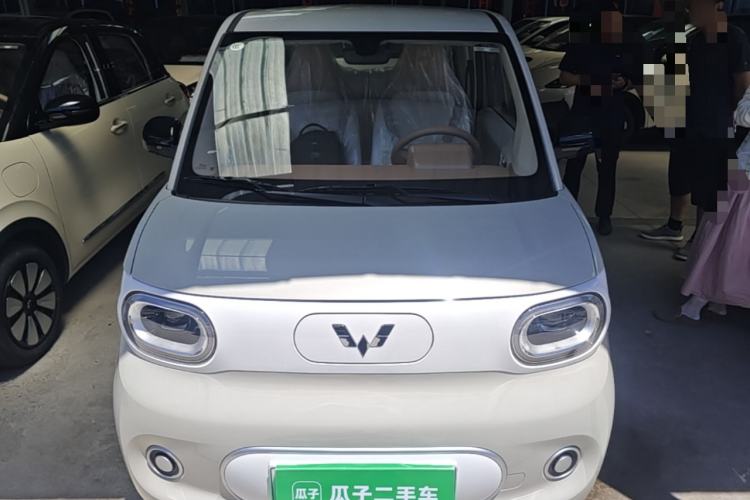 Used Wuling Hongguang MINIEV 2024 3rd Generation 215km Youth Edition Front