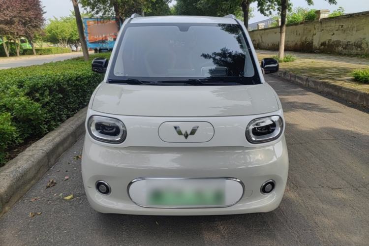 Used Wuling Hongguang MINIEV 2024 3rd Generation 215km Advanced Version Front