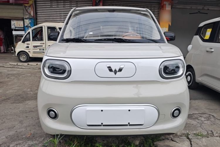 Used Wuling Hongguang MINIEV 2024 3rd Generation 215km Youth Edition Front