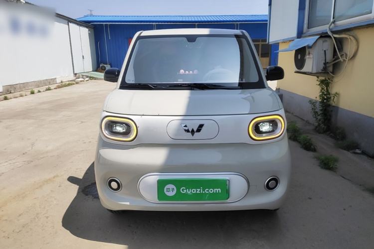 Used Wuling Hongguang MINIEV 2024 3rd Generation 215km Youth Edition Front