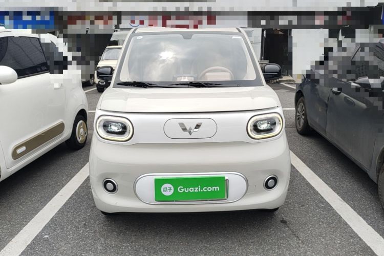 Used Wuling Hongguang MINIEV 2024 3rd Generation 215km Youth Edition Front