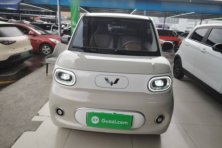 Used Wuling Hongguang MINIEV 2024 3rd Generation 215km Youth Edition Front