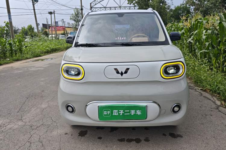 Used Wuling Hongguang MINIEV 2024 3rd Generation 215km Advanced Version Front