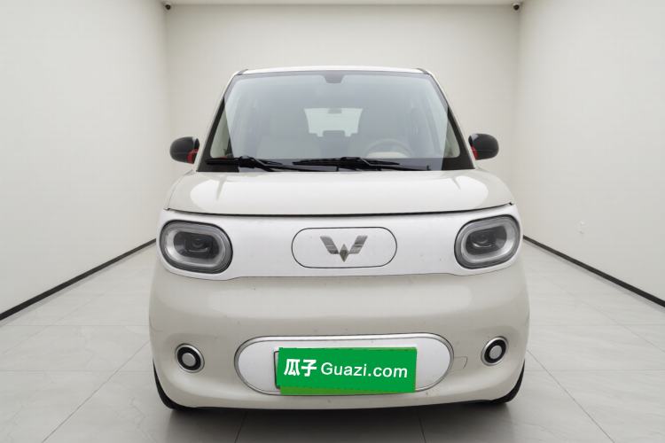 Used Wuling Hongguang MINIEV 2024 3rd Generation 215km Youth Edition Front