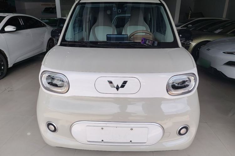Used Wuling Hongguang MINIEV 2024 3rd Generation 215km Youth Edition Front