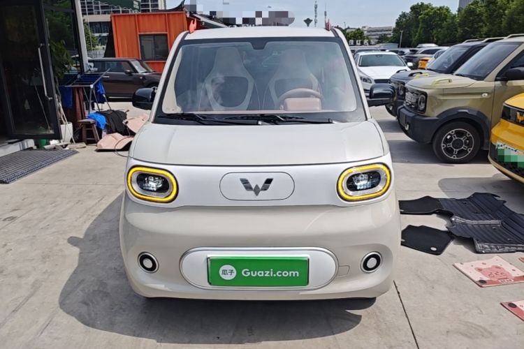 Used Wuling Hongguang MINIEV 2024 3rd Generation 215km Youth Edition Front