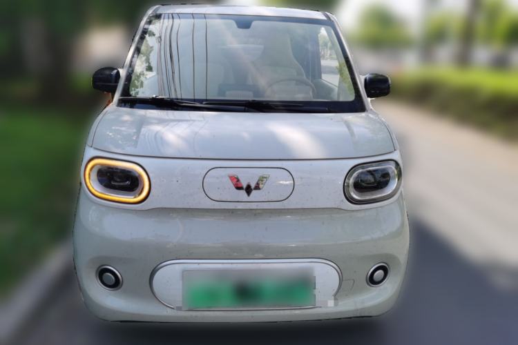 Used Wuling Hongguang MINIEV 2024 3rd Generation 215km Youth Edition Front