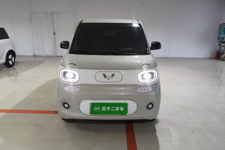 Used Wuling Hongguang MINIEV 2024 3rd Generation 215km Youth Edition Front