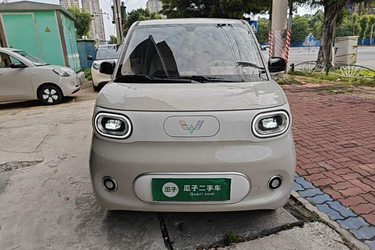 Used Wuling Hongguang MINIEV 2024 3rd Generation 215km Youth Edition Front