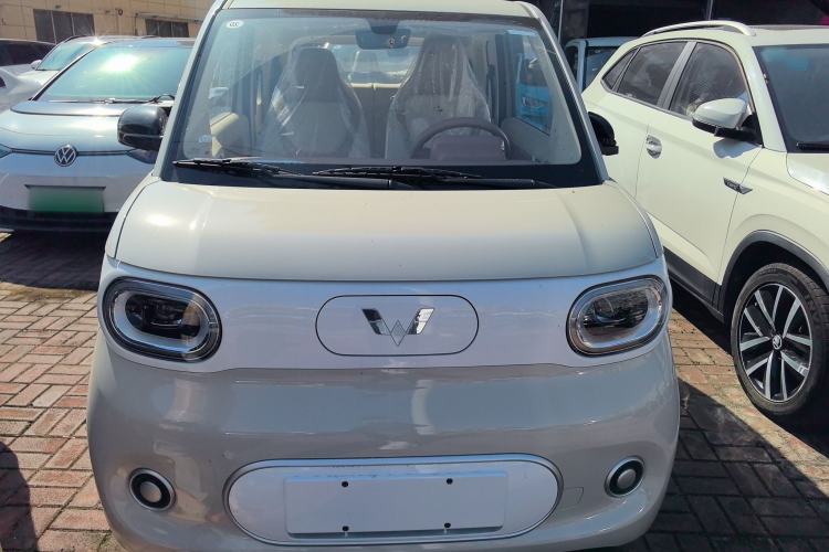 Used Wuling Hongguang MINIEV 2024 3rd Generation 215km Youth Edition Front