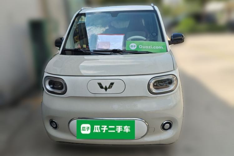 Used Wuling Hongguang MINIEV 2024 3rd Generation 215km Advanced Version Front