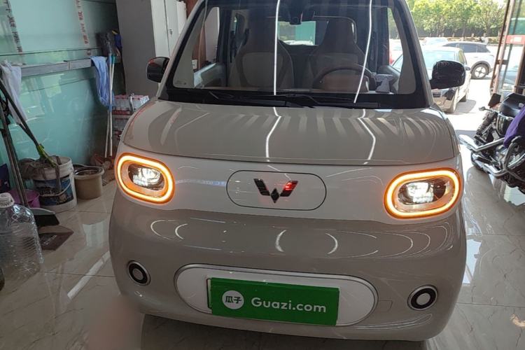 Used Wuling Hongguang MINIEV 2024 3rd Generation 215km Youth Edition Front