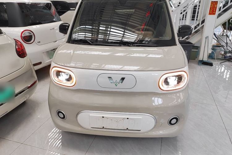 Used Wuling Hongguang MINIEV 2024 3rd Generation 215km Youth Edition Front