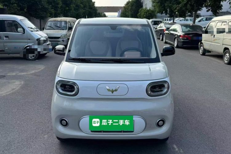 Used Wuling Hongguang MINIEV 2024 3rd Generation 215km Youth Edition Front
