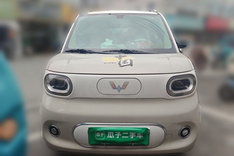 Used Wuling Hongguang MINIEV 2024 3rd Generation 215km Advanced Version Front
