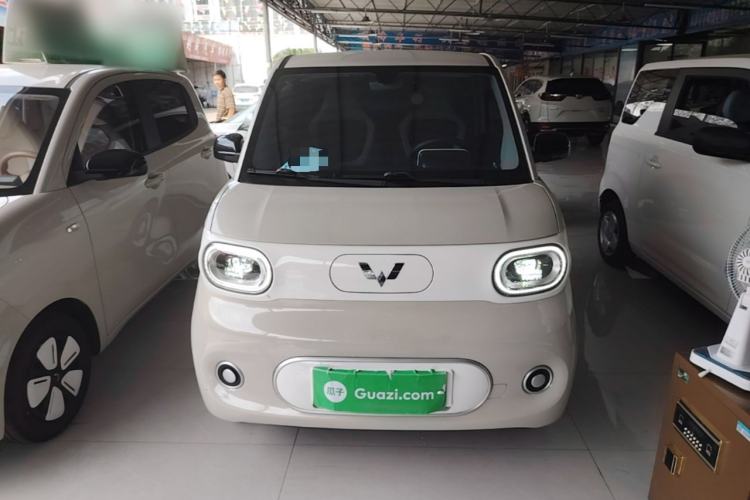 Used Wuling Hongguang MINIEV 2024 3rd Generation 215km Youth Edition Front