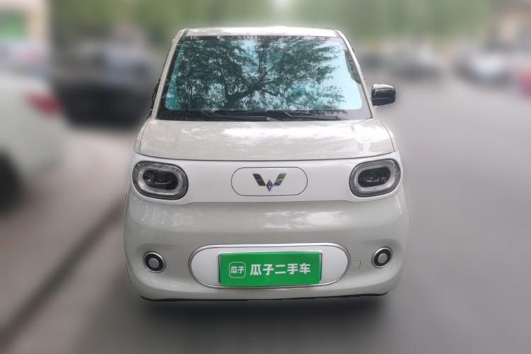 Used Wuling Hongguang MINIEV 2024 3rd Generation 215km Youth Edition Front