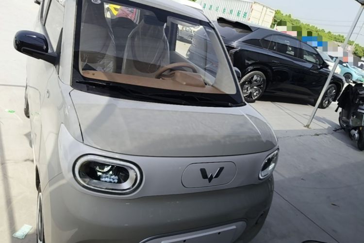 Used Wuling Hongguang MINIEV 2024 3rd Generation 215km Youth Edition Front