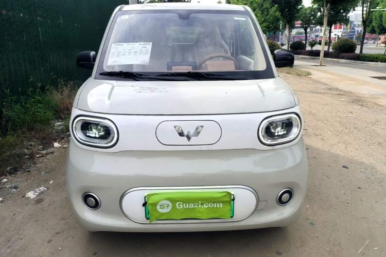 Used Wuling Hongguang MINIEV 2024 3rd Generation 215km Youth Edition Front