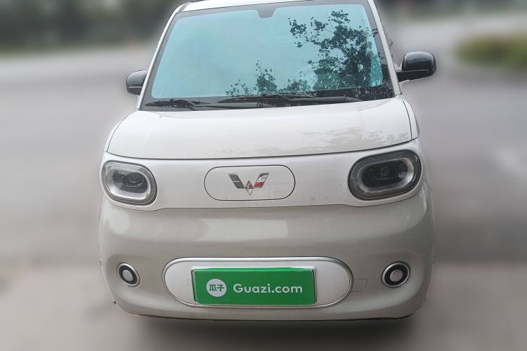 Used Wuling Hongguang MINIEV 2024 3rd Generation 215km Youth Edition Front