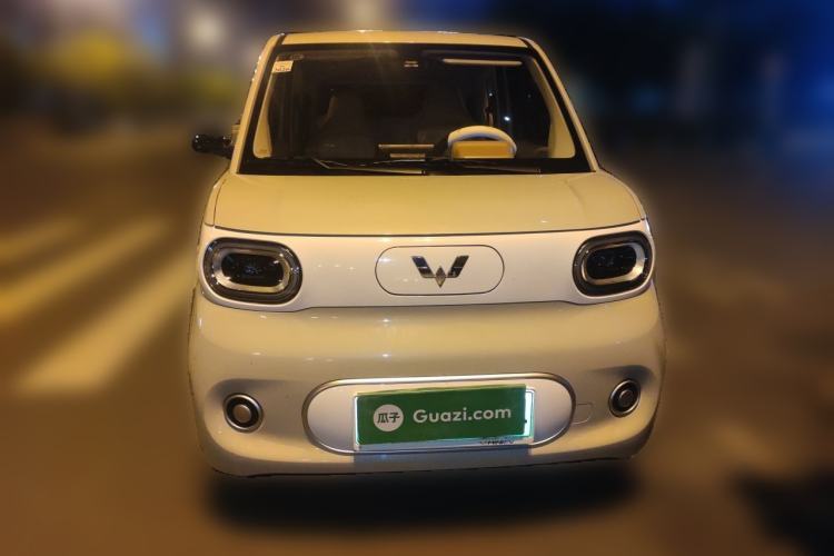 Used Wuling Hongguang MINIEV 2024 3rd Generation 215km Youth Edition Front