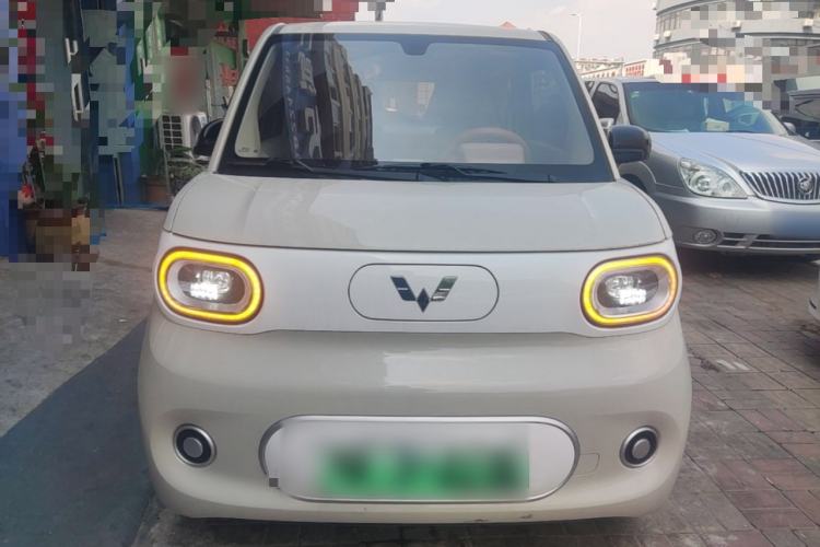 Used Wuling Hongguang MINIEV 2024 3rd Generation 215km Youth Edition Front