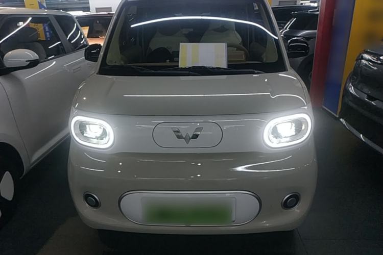 Used Wuling Hongguang MINIEV 2024 3rd Generation 215km Youth Edition Front
