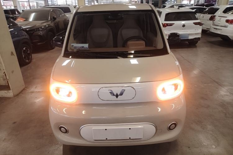 Used Wuling Hongguang MINIEV 2024 3rd Generation 215km Youth Edition Front