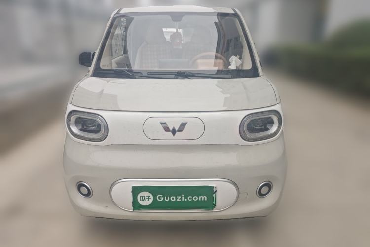 Used Wuling Hongguang MINIEV 2024 3rd Generation 215km Youth Edition Front