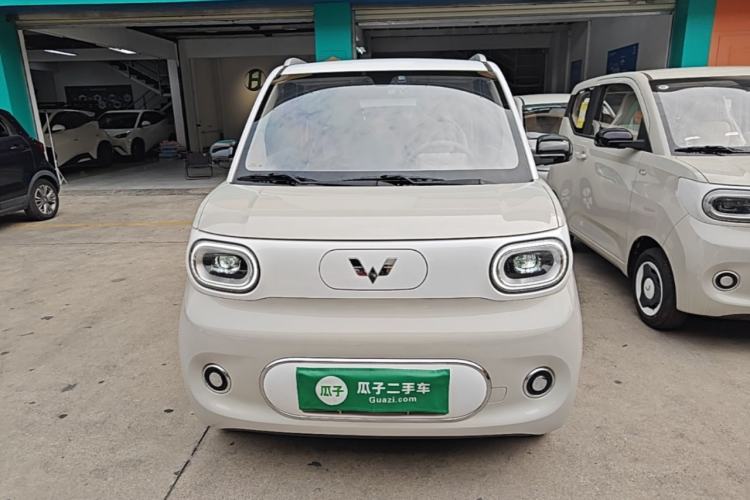 Used Wuling Hongguang MINIEV 2024 3rd Generation 215km Advanced Version Front