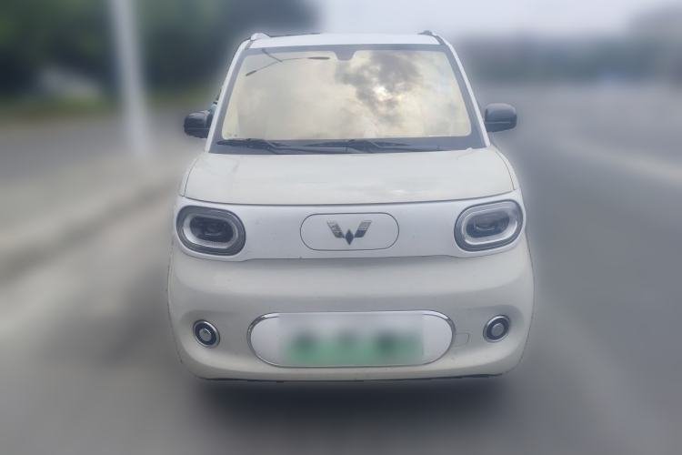 Used Wuling Hongguang MINIEV 2024 3rd Generation 215km Advanced Version Front